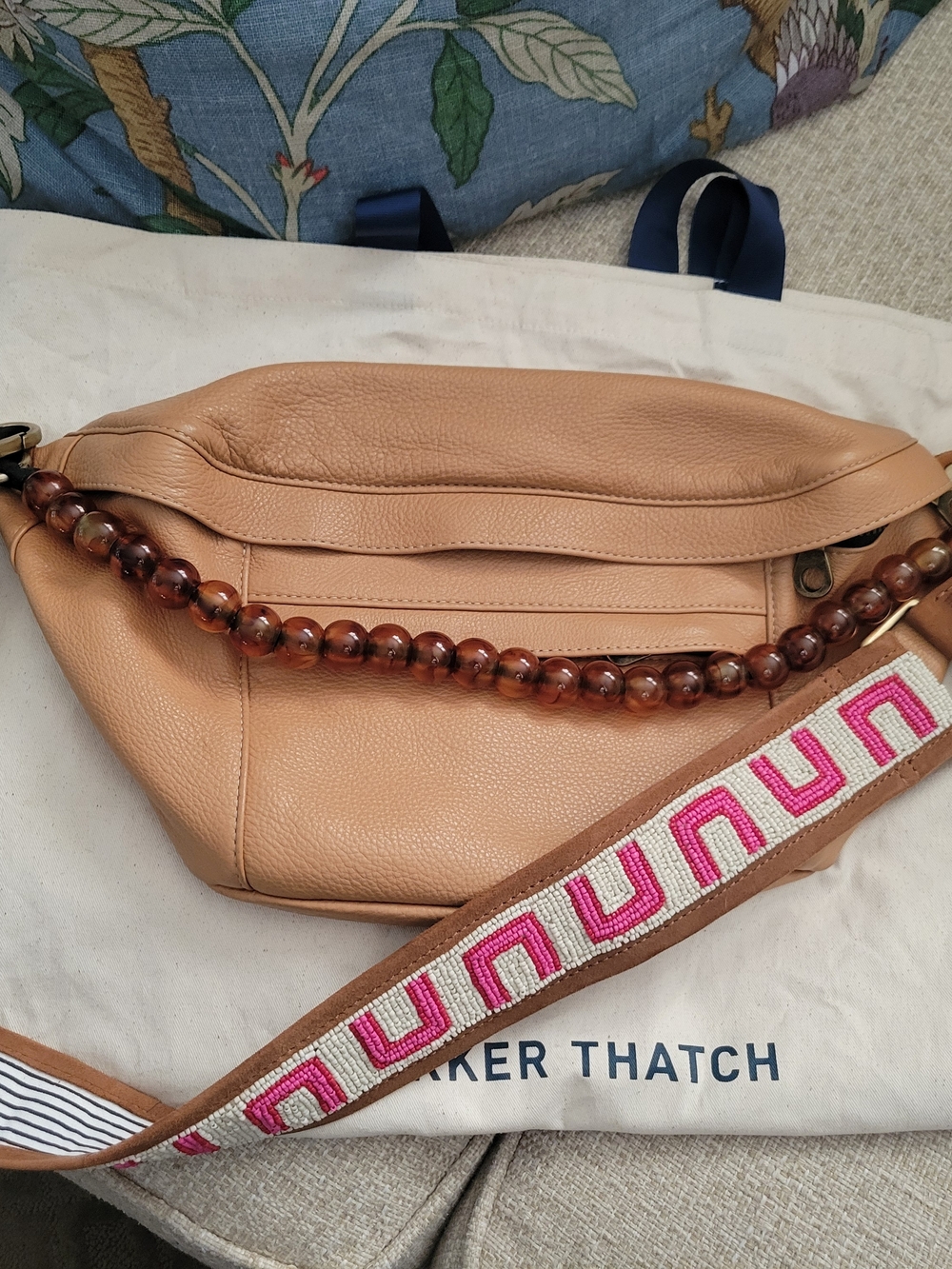 Parker Thatch Cross Your Heart Sling Bag - Butterscotch